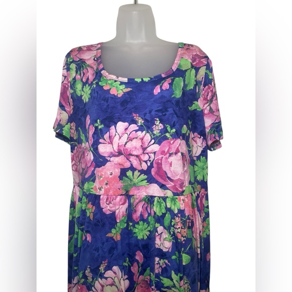 Lularoe New NWT Riley Plus Dress Floral Size 3XL - Picture 5 of 8